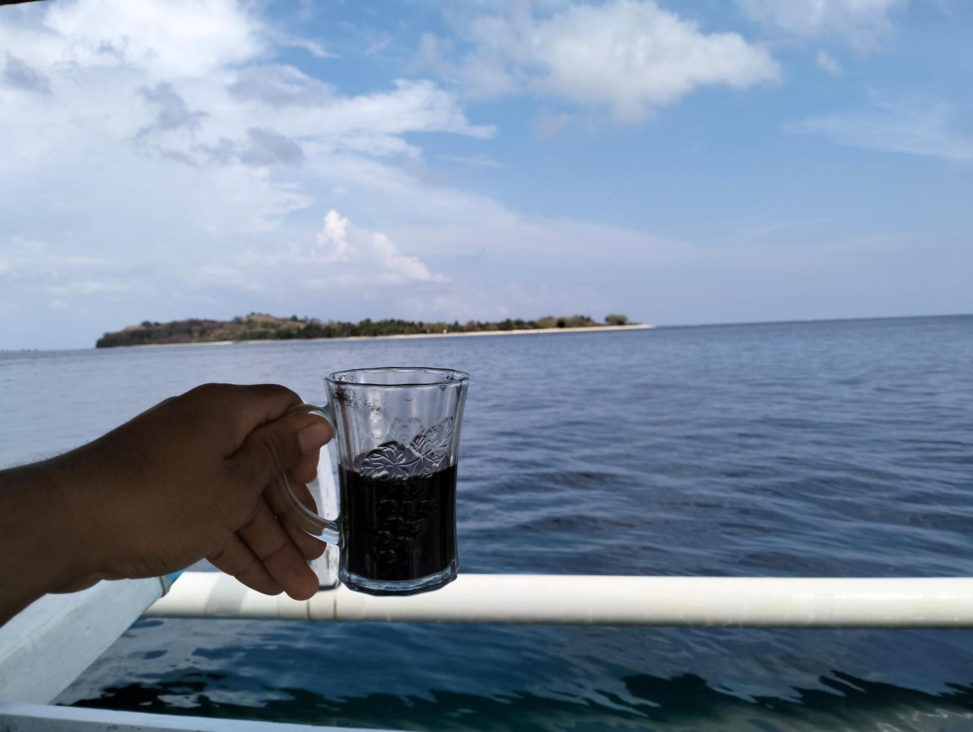 Yellow Coco Gili Gede Bagian luar foto