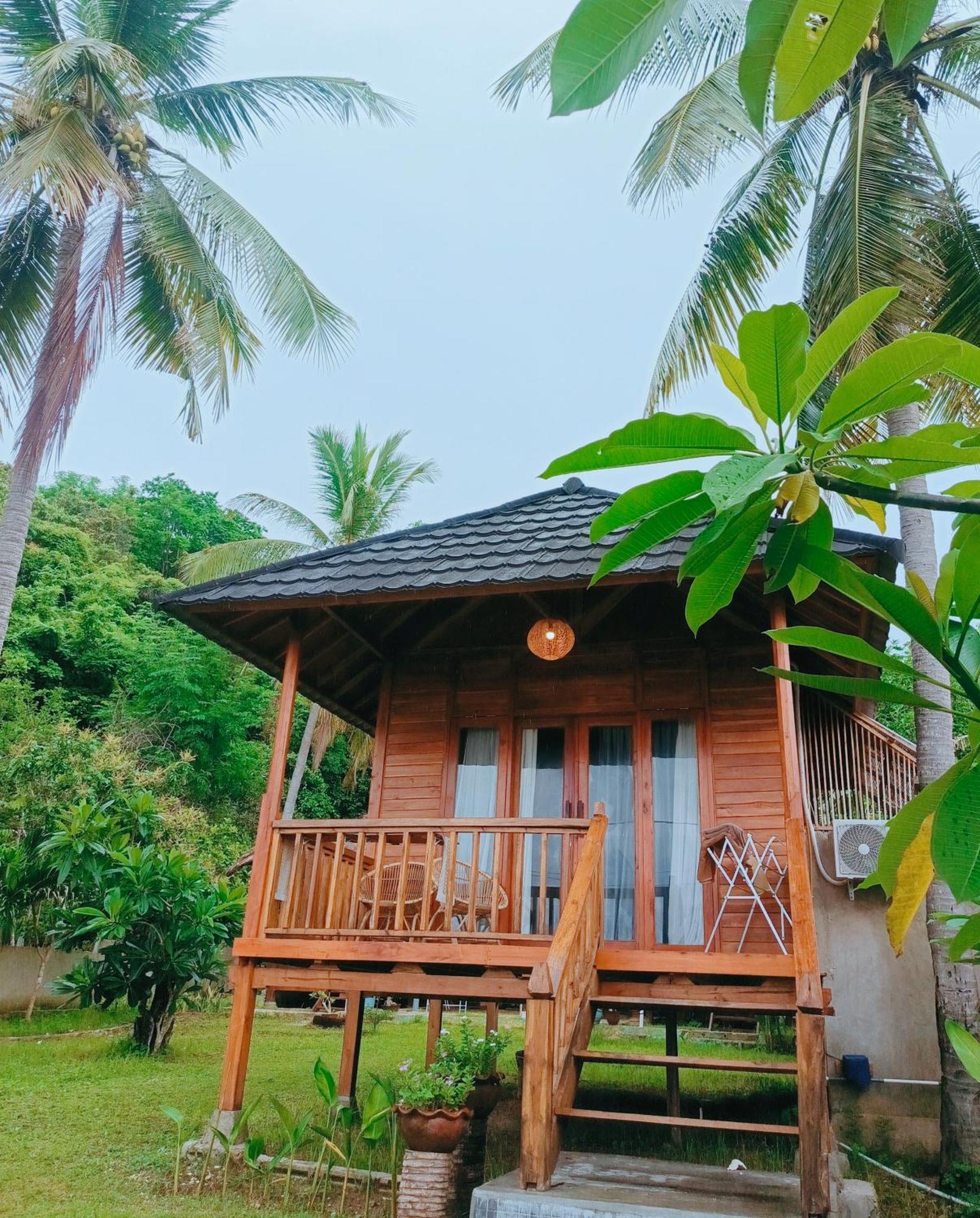 Yellow Coco Gili Gede Bagian luar foto